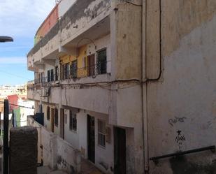 Vista exterior de Apartament en venda en  Almería Capital