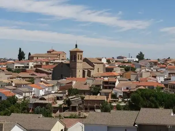 Lands and plots for sale in La Torre de Esteban Hambrán