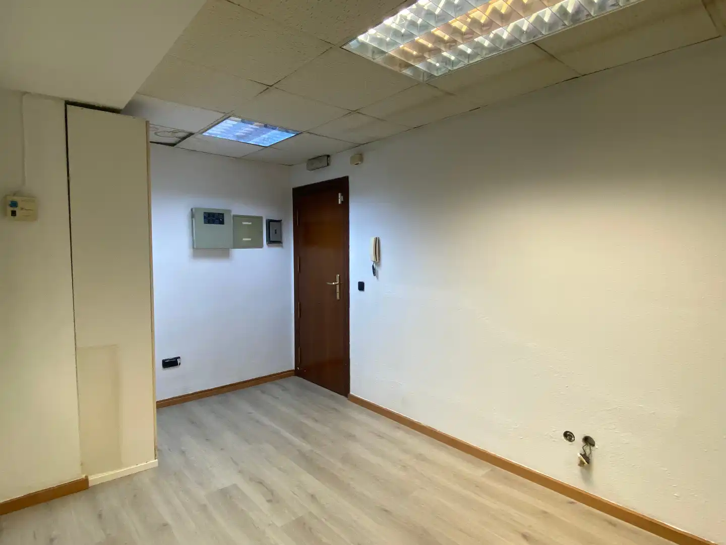 Oficina de lloguer a Avenida Reyes Católicos, imagen 18