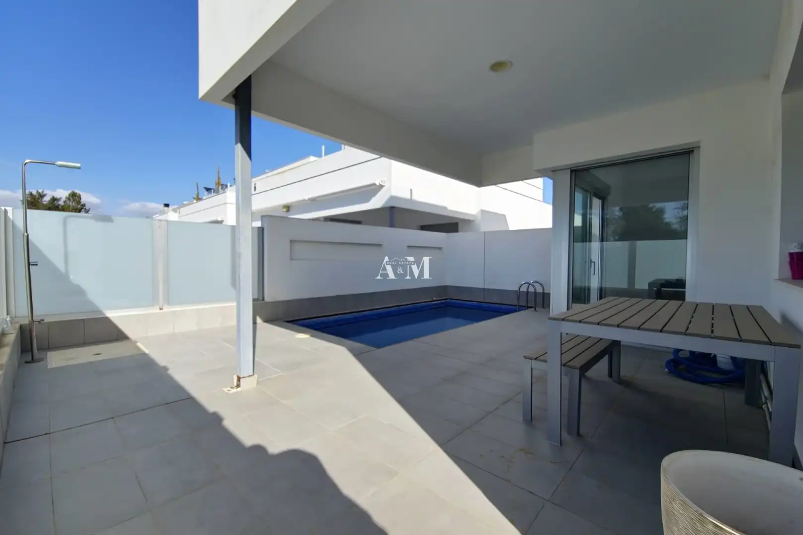 Schwimmbecken von Haus oder Chalet zur Miete in Dolores mit Heizung, Privatgarten und Terrasse