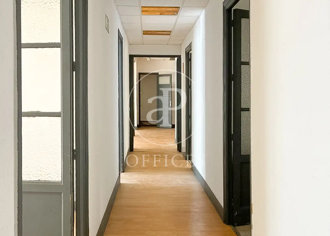 Büro zur Miete in Madrid mit Klimaanlage und Heizung