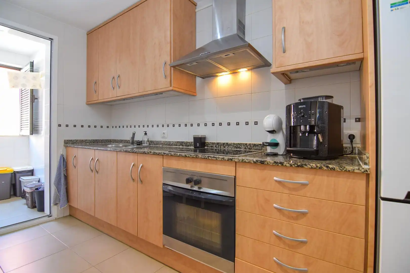 Cocina de Piso de alquiler en Artà con Aire acondicionado y Piscina comunitaria