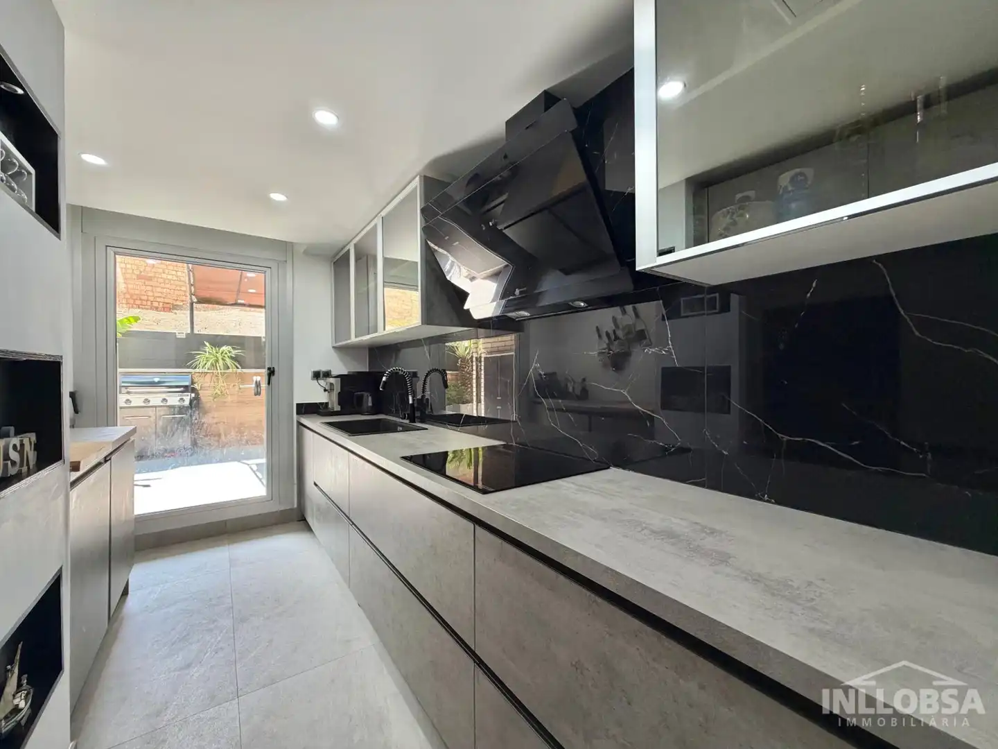 Cocina de Piso en venta en Manresa con Calefacción, Parquet y Terraza