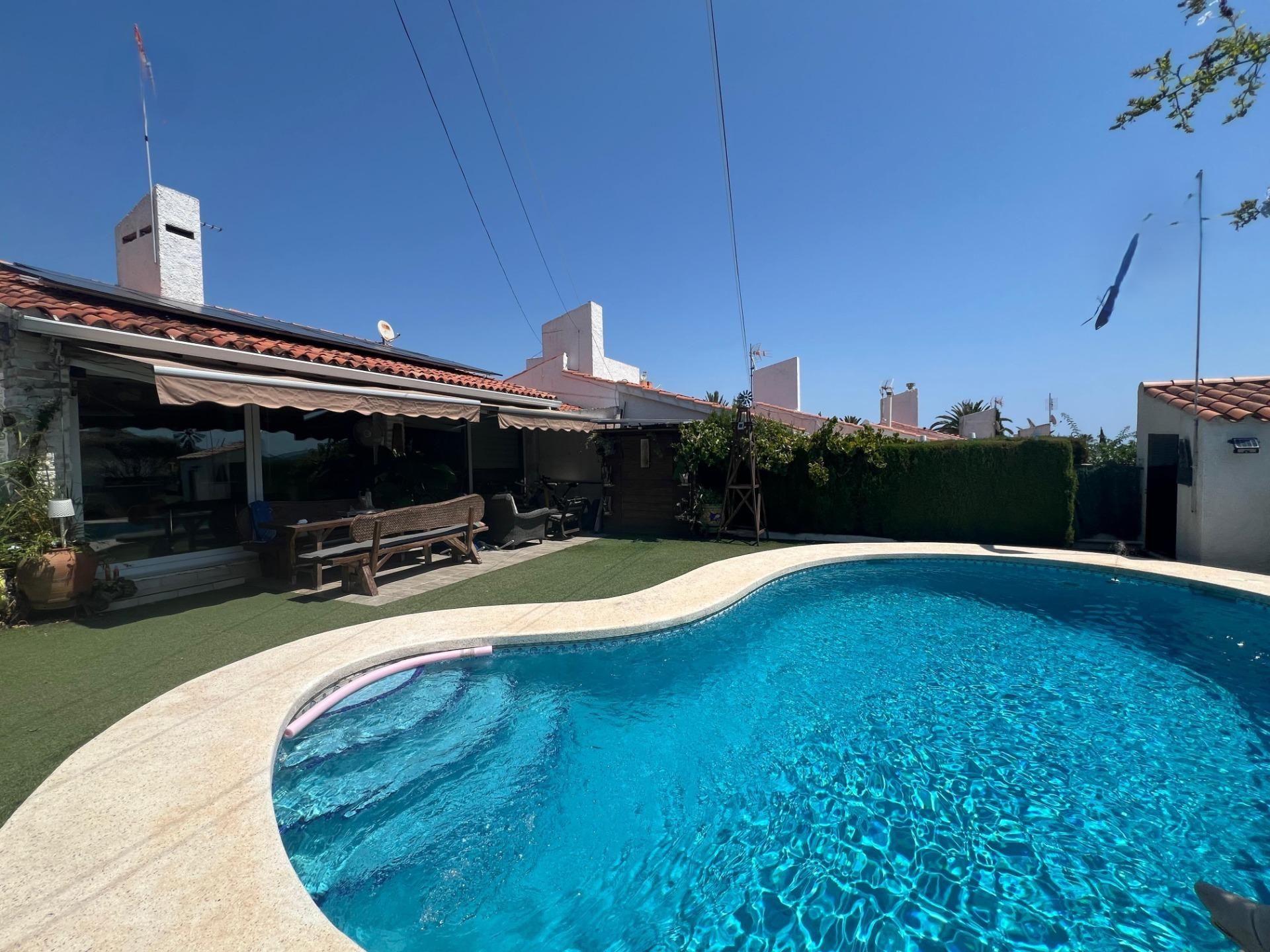 Swimming pool of Single-family semi-detached for sale in La Nucia  with Swimming Pool