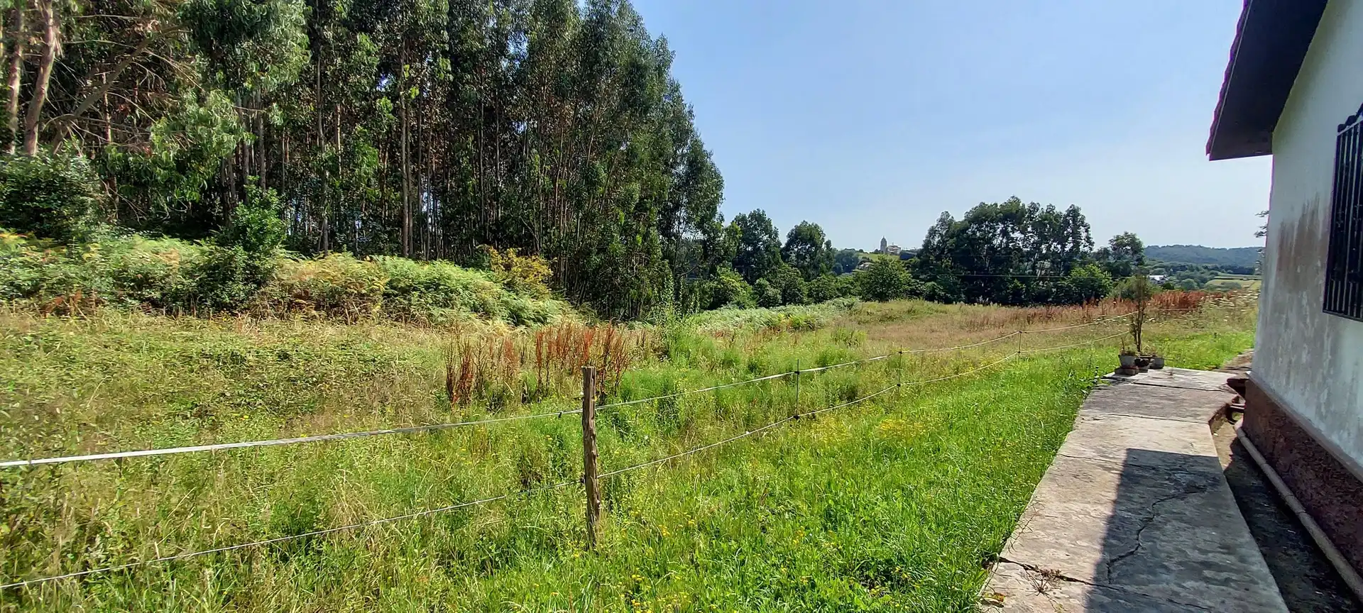 Residencial en venda en Castrillón