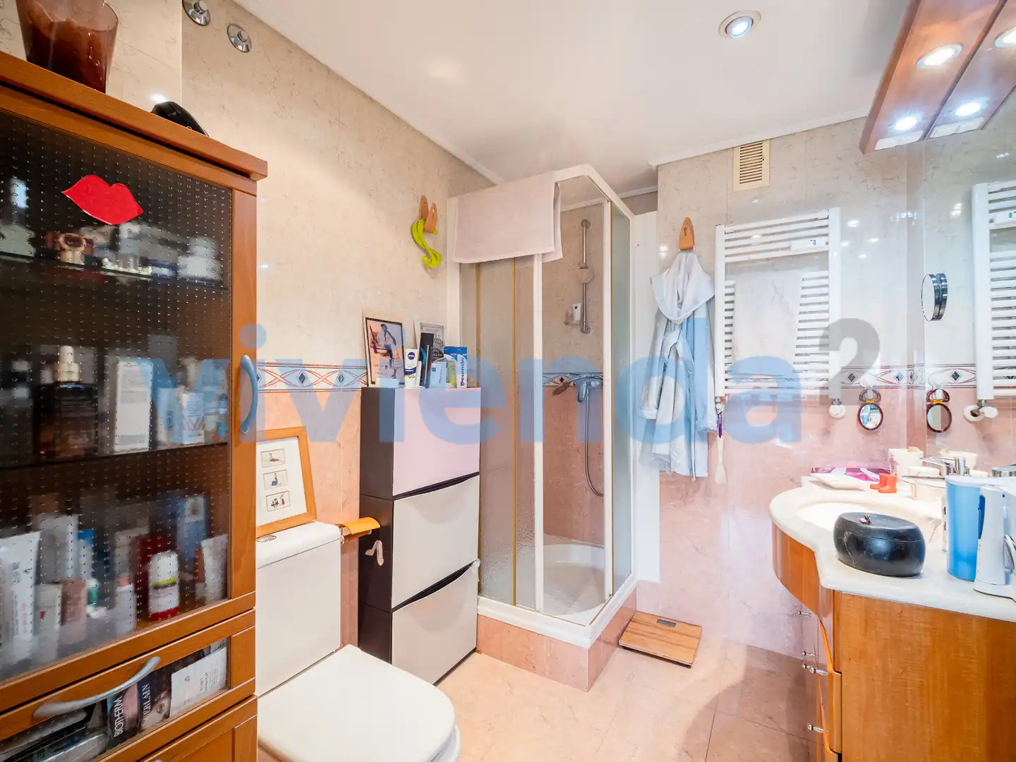 Bathroom of Flat for sale in Madrid  with Air Conditioner, Heating and Terrace