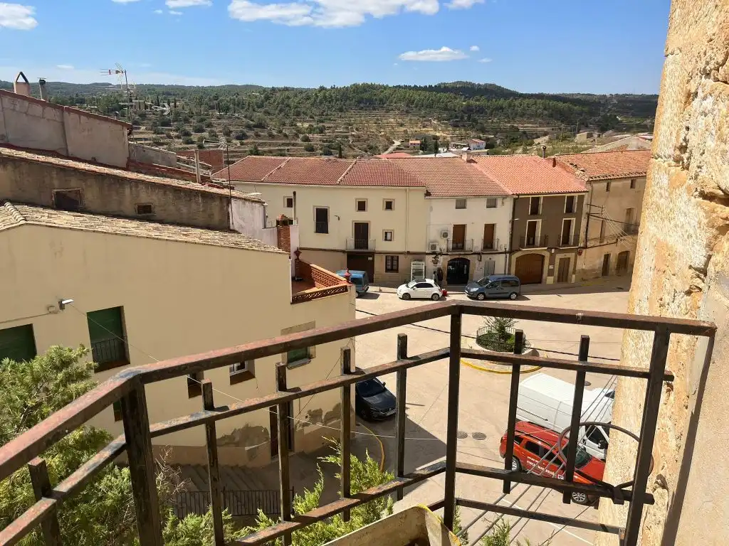 Exterior view of Houses for sale in Valjunquera