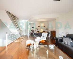 Living room of Single-family semi-detached for sale in Badalona  with Air Conditioner, Heating and Private garden