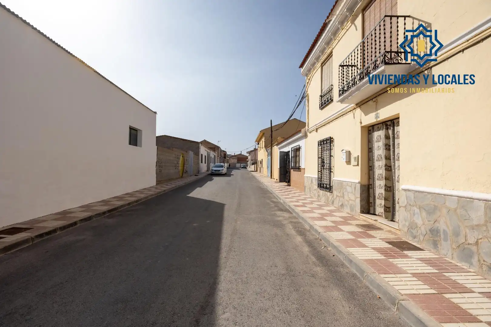 Vista exterior de Casa adosada en venta en Cacín con Amueblado