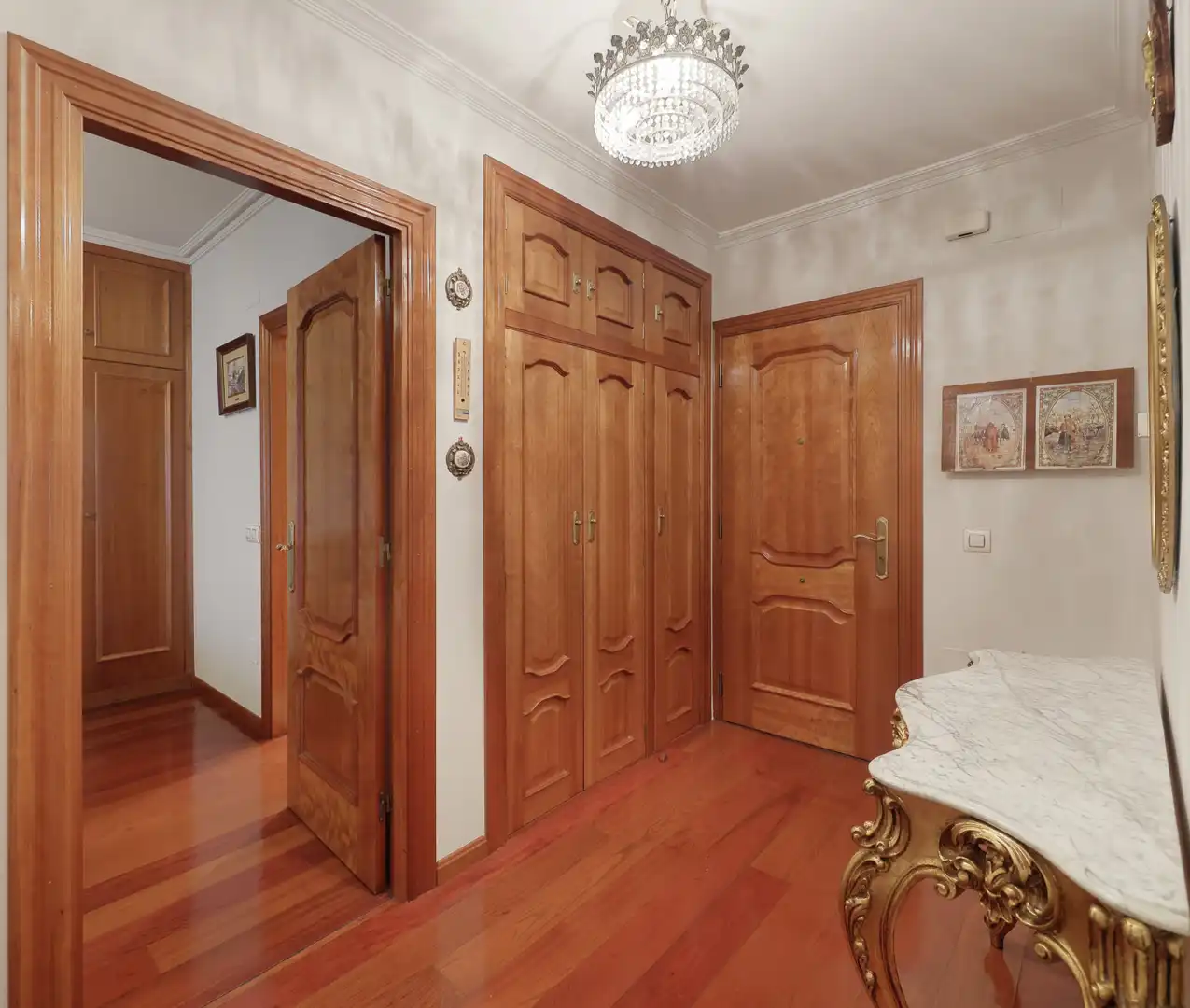 Pis en venda en Gijón  amb Calefacció, Parquet i Traster
