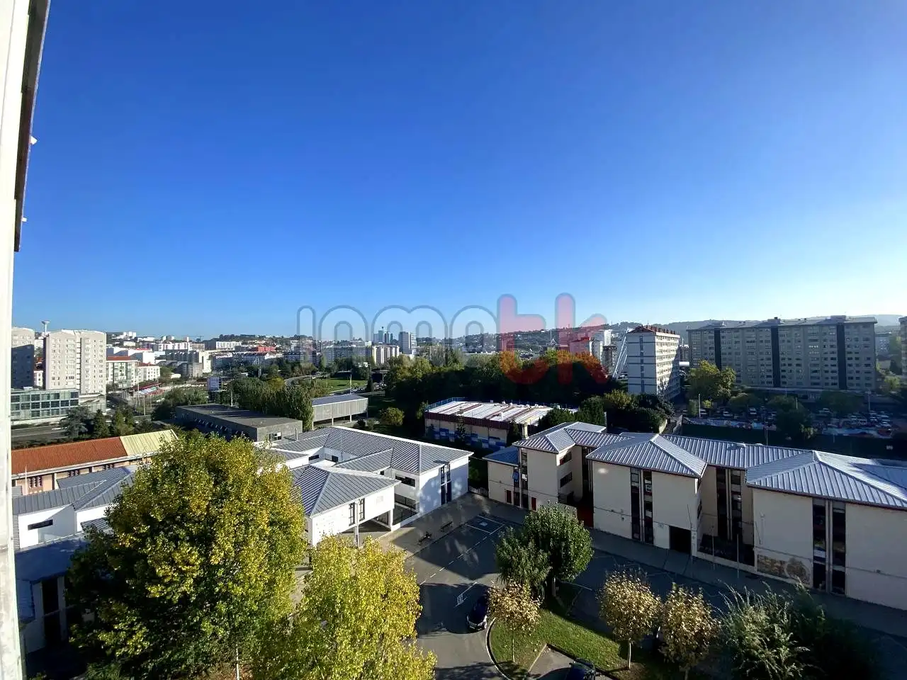 Außenansicht von Wohnung zum Verkauf in A Coruña Capital  mit Heizung und Abstellraum