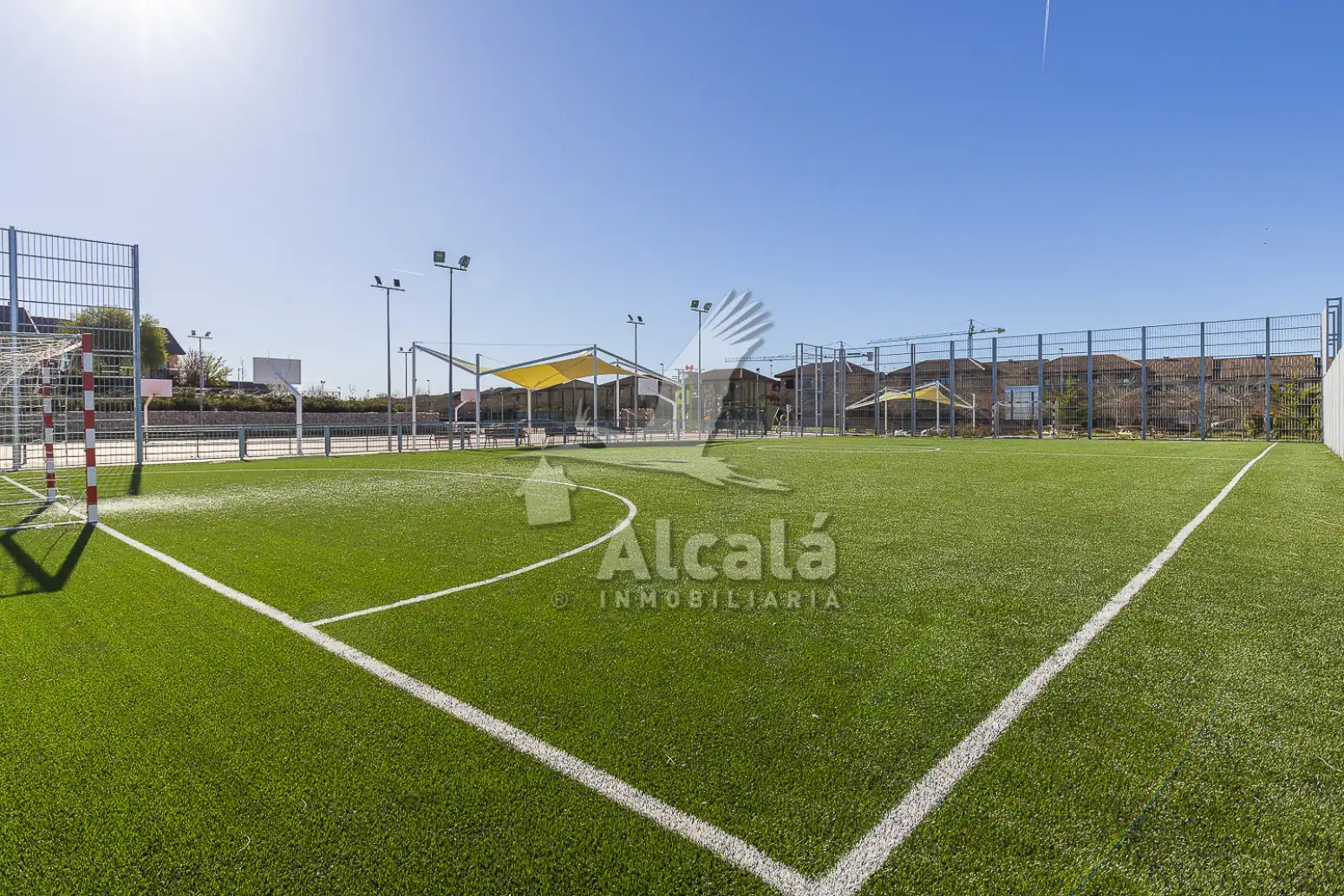 Vista exterior de Pis en venda en Villalbilla amb Aire condicionat, Calefacció i Traster