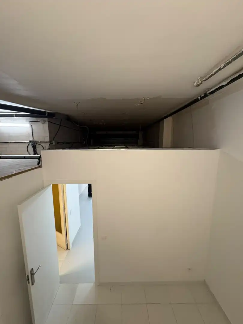 Geschaftsraum zur Miete in Girona