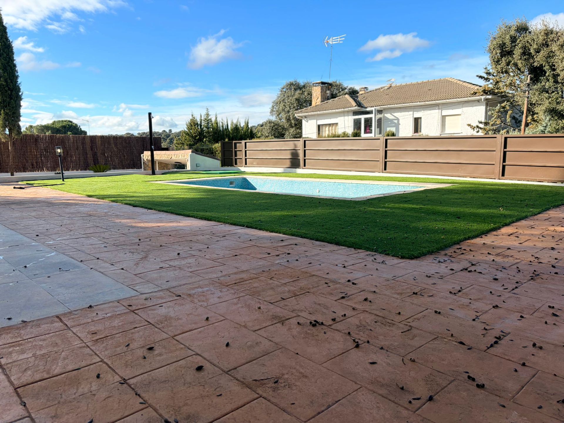 Piscina de Casa o xalet en venda en Valdemorillo amb Calefacció, Jardí privat i Terrassa