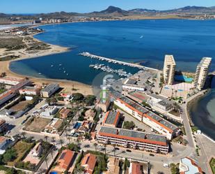 Vista exterior de Pis en venda en La Manga del Mar Menor amb Terrassa