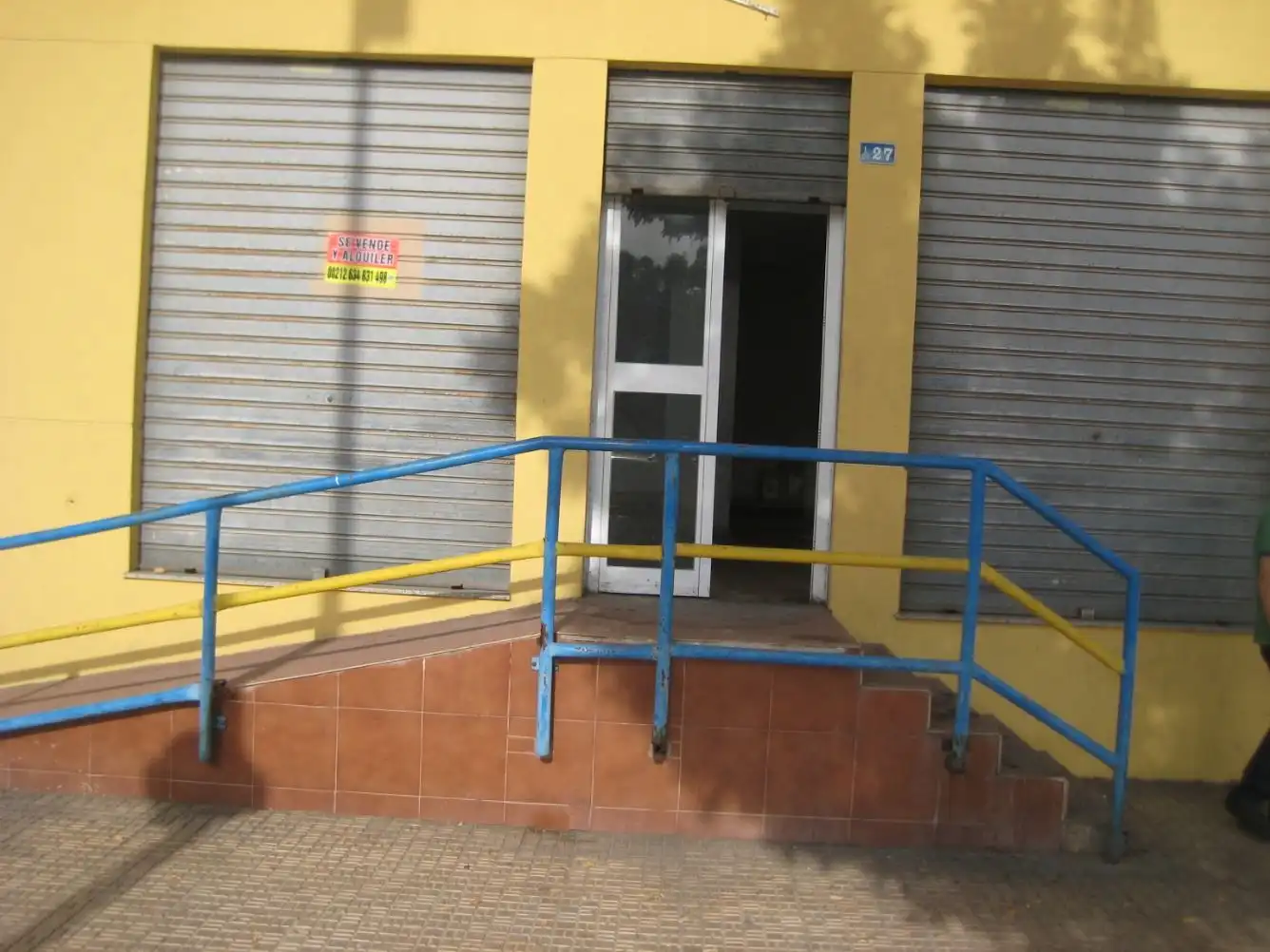 Local en venta en Melilla