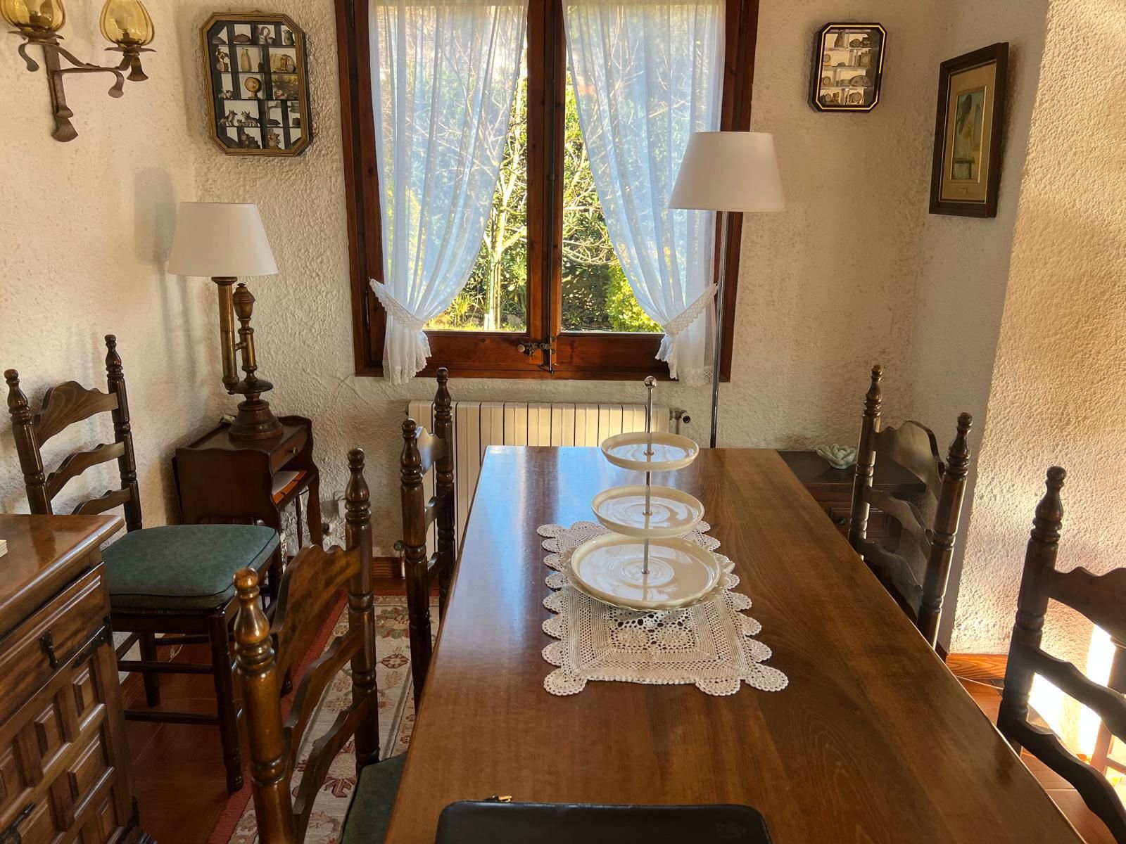 Menjador de Casa o xalet en venda en Begur amb Calefacció, Jardí privat i Terrassa