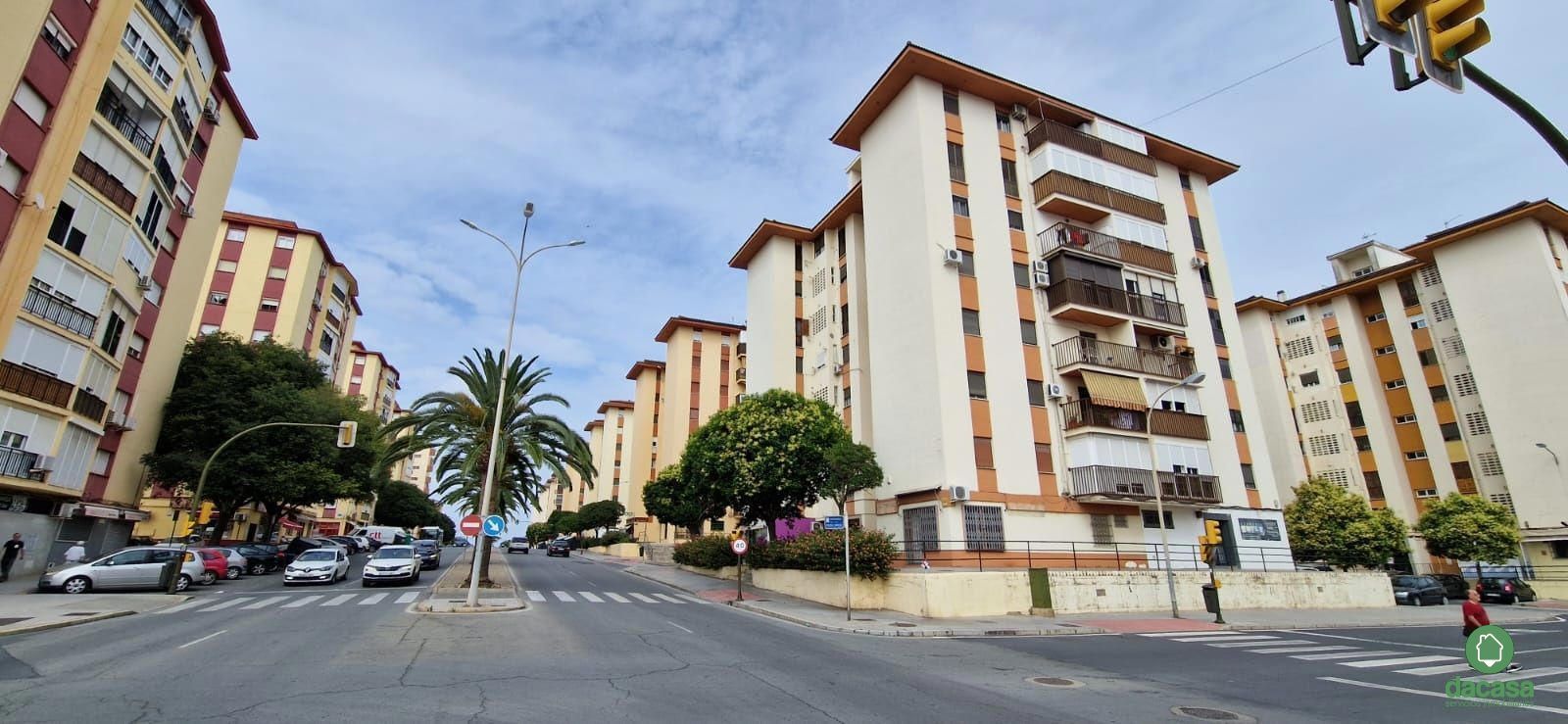 Piso para compartir en FUERZAS ARMADAS, Nuevo Parque - Los Rosales - Tráfico Pesado