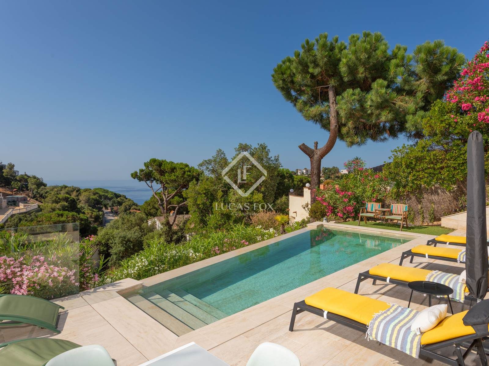 Garden of House or chalet for sale in Tossa de Mar  with Air Conditioner, Heating and Private garden