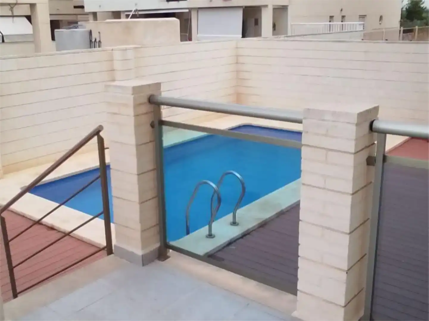 Piscina de Apartament de lloguer en Puçol amb Aire condicionat i Piscina