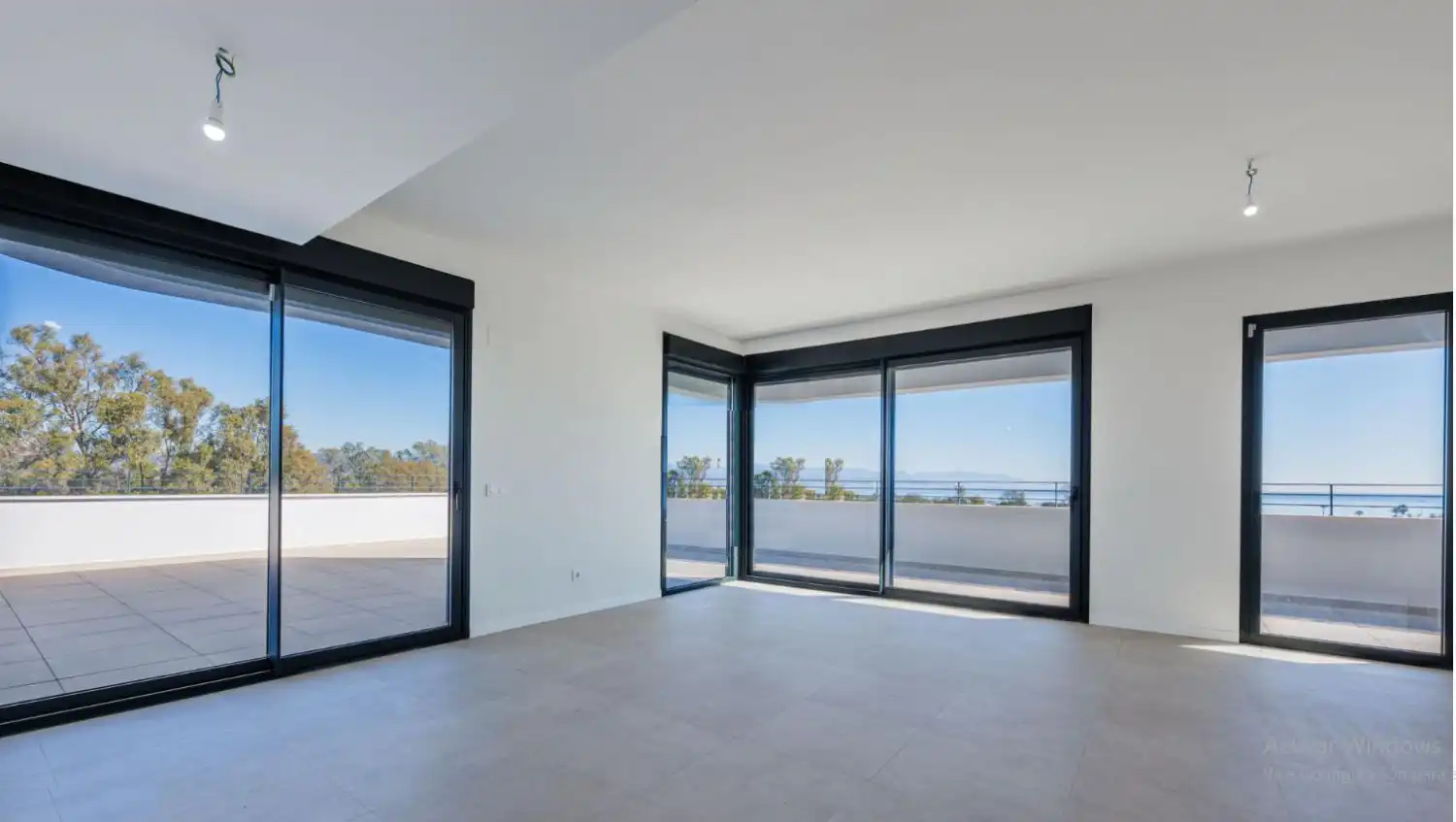 Wohnzimmer von Dachboden zum Verkauf in Torremolinos mit Klimaanlage, Terrasse und Abstellraum
