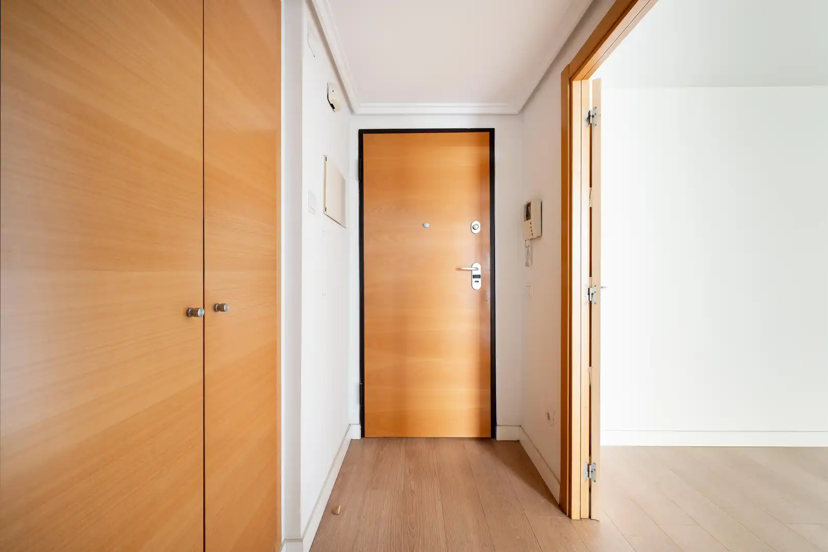 Piso en venta en Valencia con Aire acondicionado, Terraza y Trastero