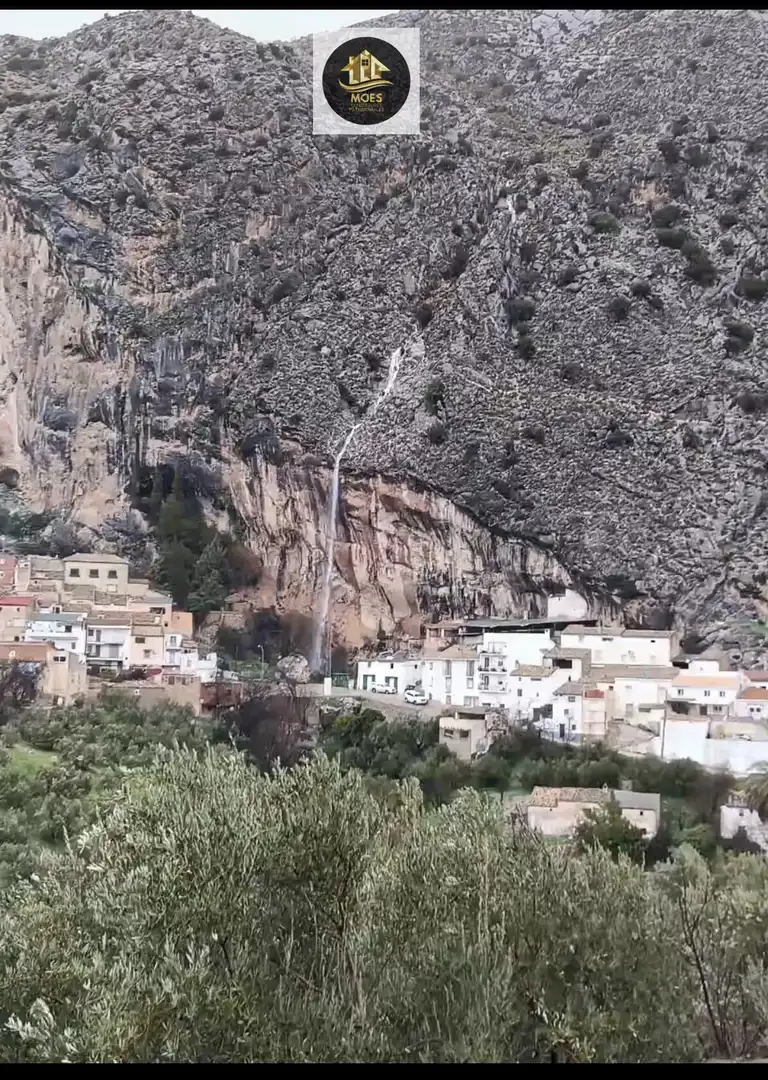 Casa con terrazza in vendita a Quesada