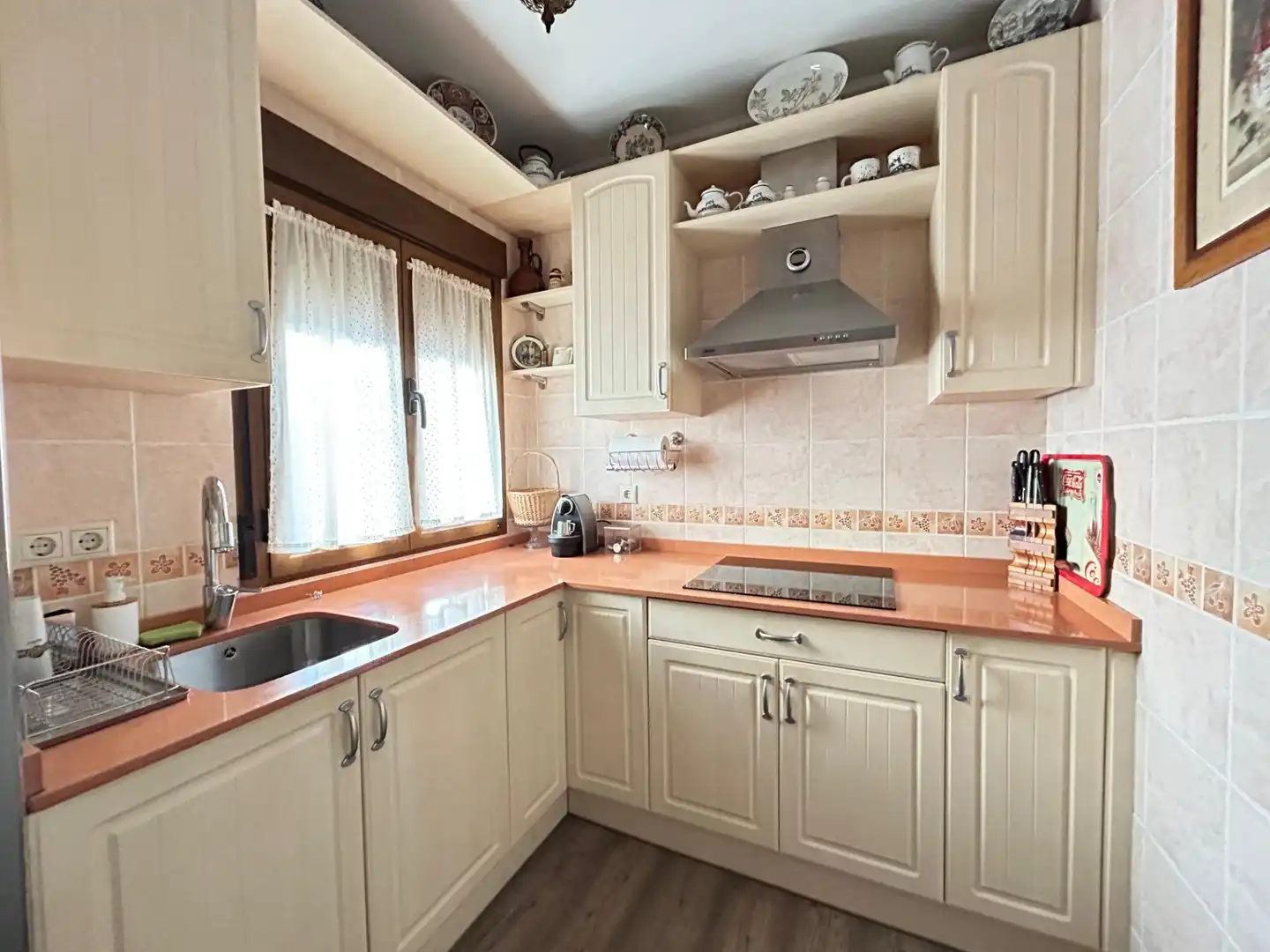 Kitchen of Houses for sale in Loranca de Tajuña