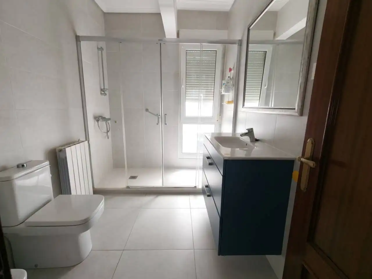 Baño de Piso en venta en Bilbao  con Calefacción