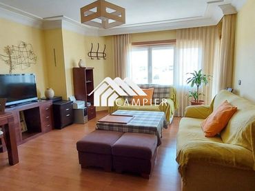 Flat with balcony for sale in Paseo Circunvalación