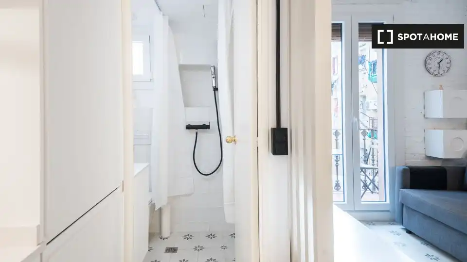 Flat with terrace to rent in Ciutat Vella, imagen 13
