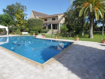 Piscina de Casa o xalet en venda en Godella amb Aire condicionat, Calefacció i Jardí privat