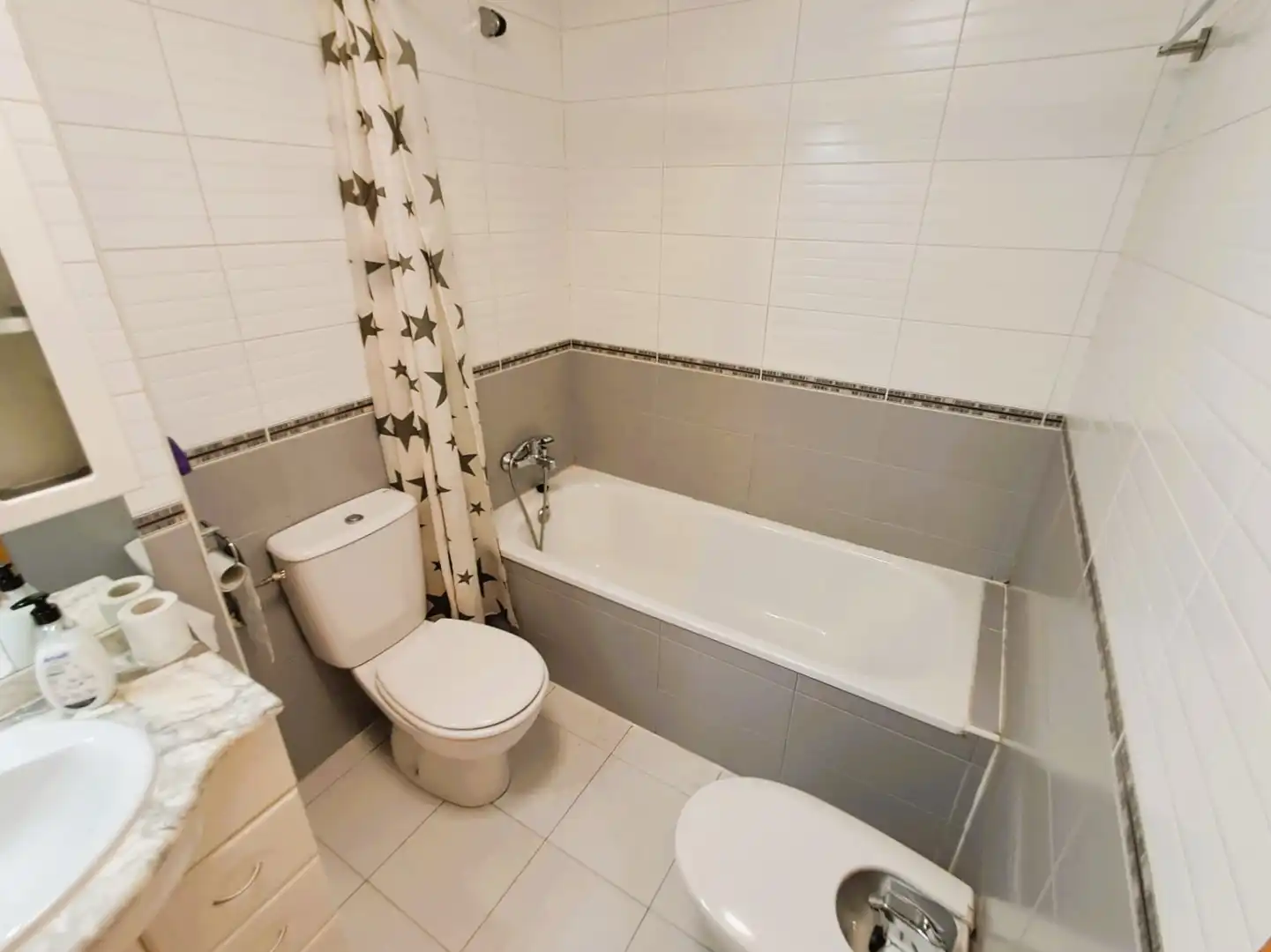 Baño de Piso en venta en Madrid con Aire acondicionado, Calefacción y Parquet