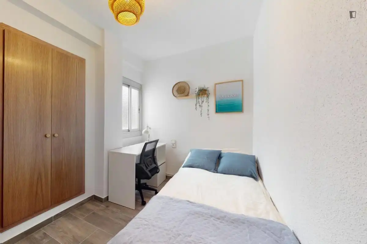 Habitación en Barrio de Benicalap