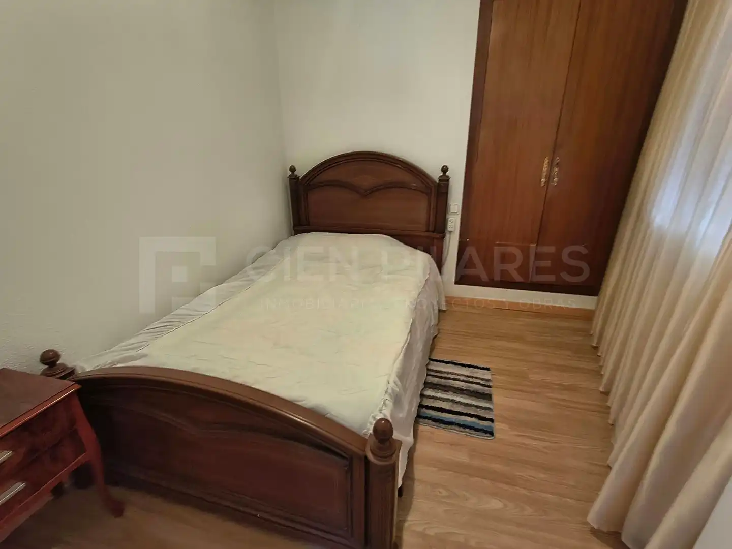 Dormitori de Casa adosada en venda en Autol