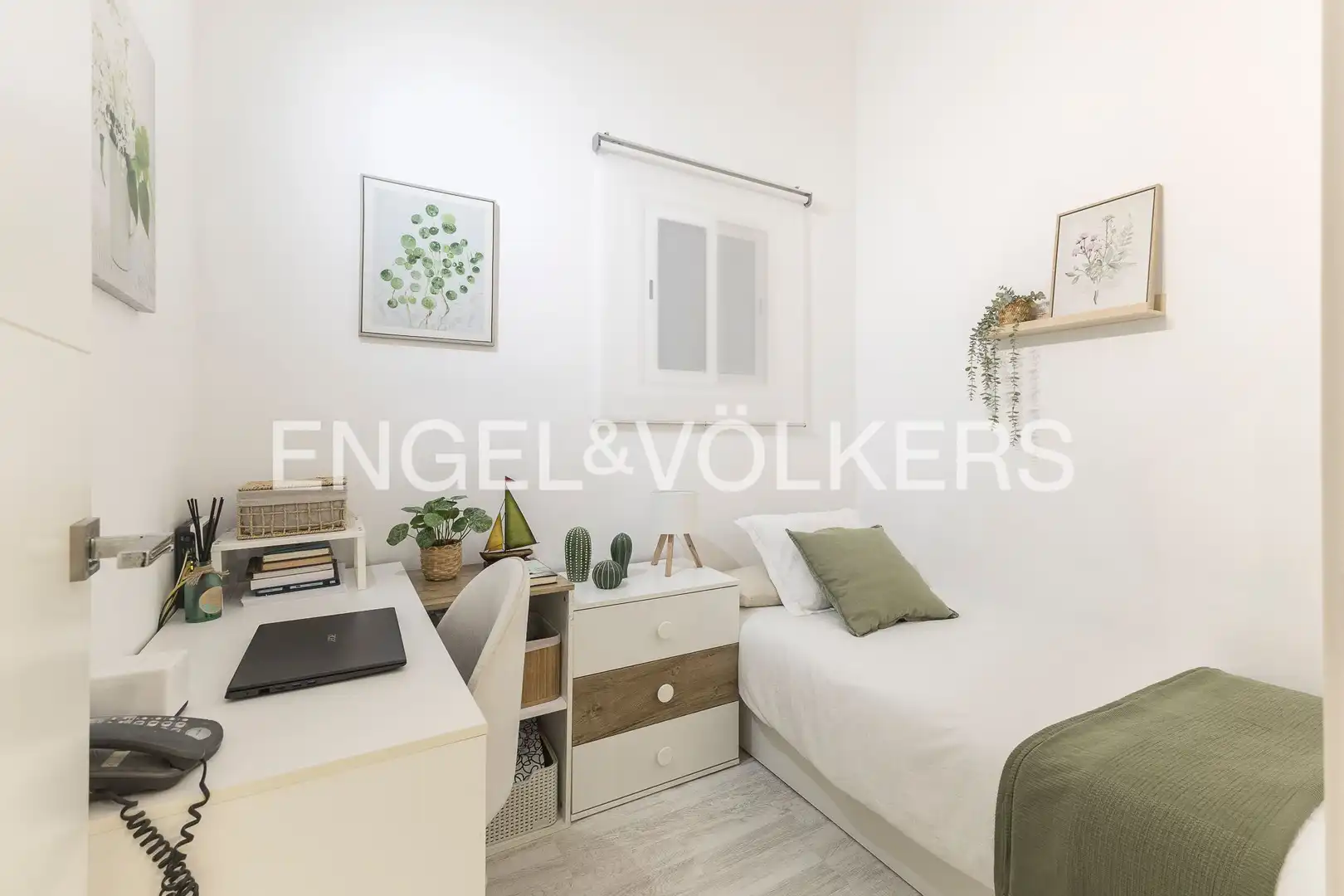 Habitación de Apartamento en venta en Barcelona con Calefacción