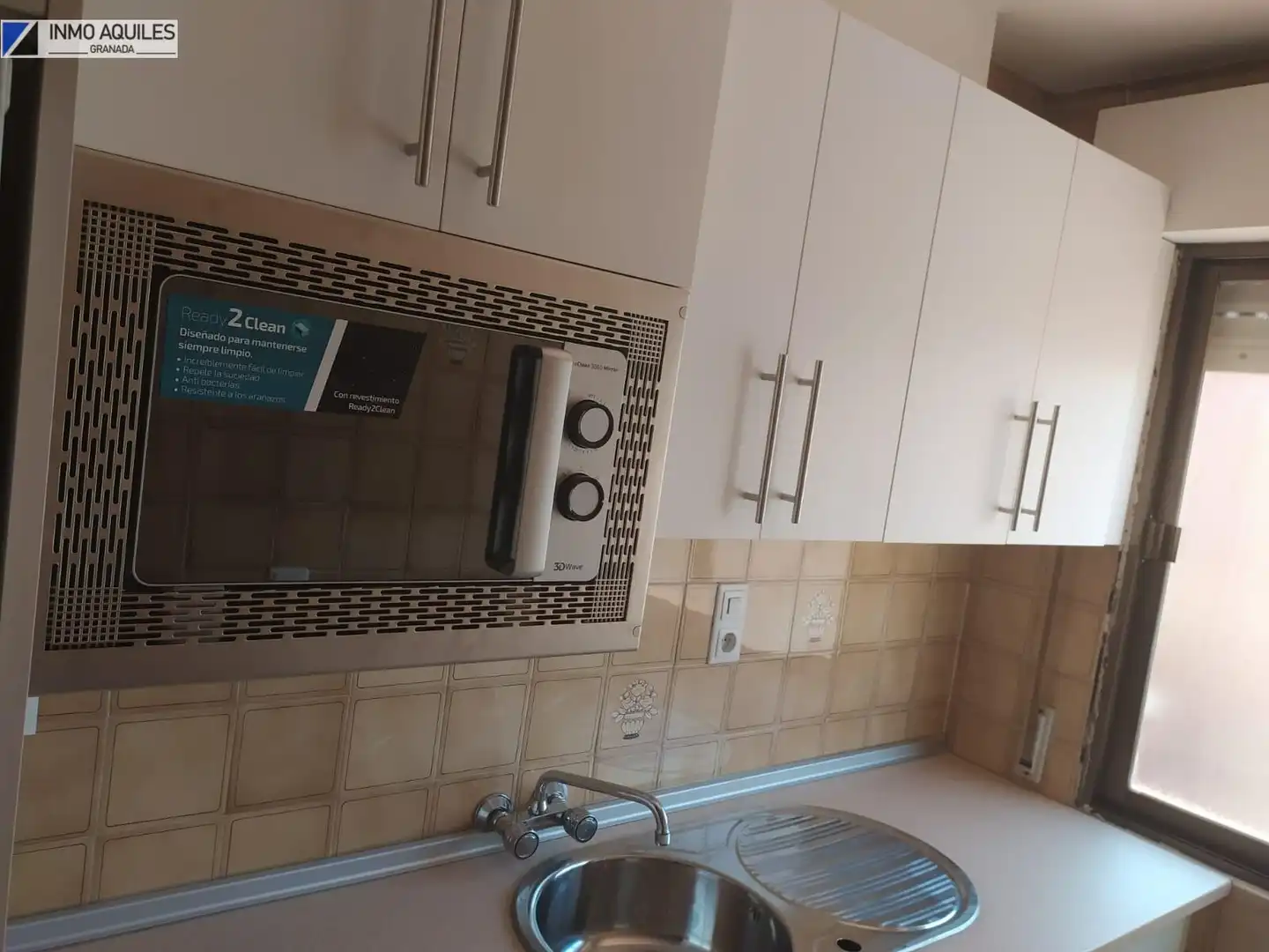 Cuina de Apartament de lloguer en Granada amb Calefacció, Moblat i Balcó