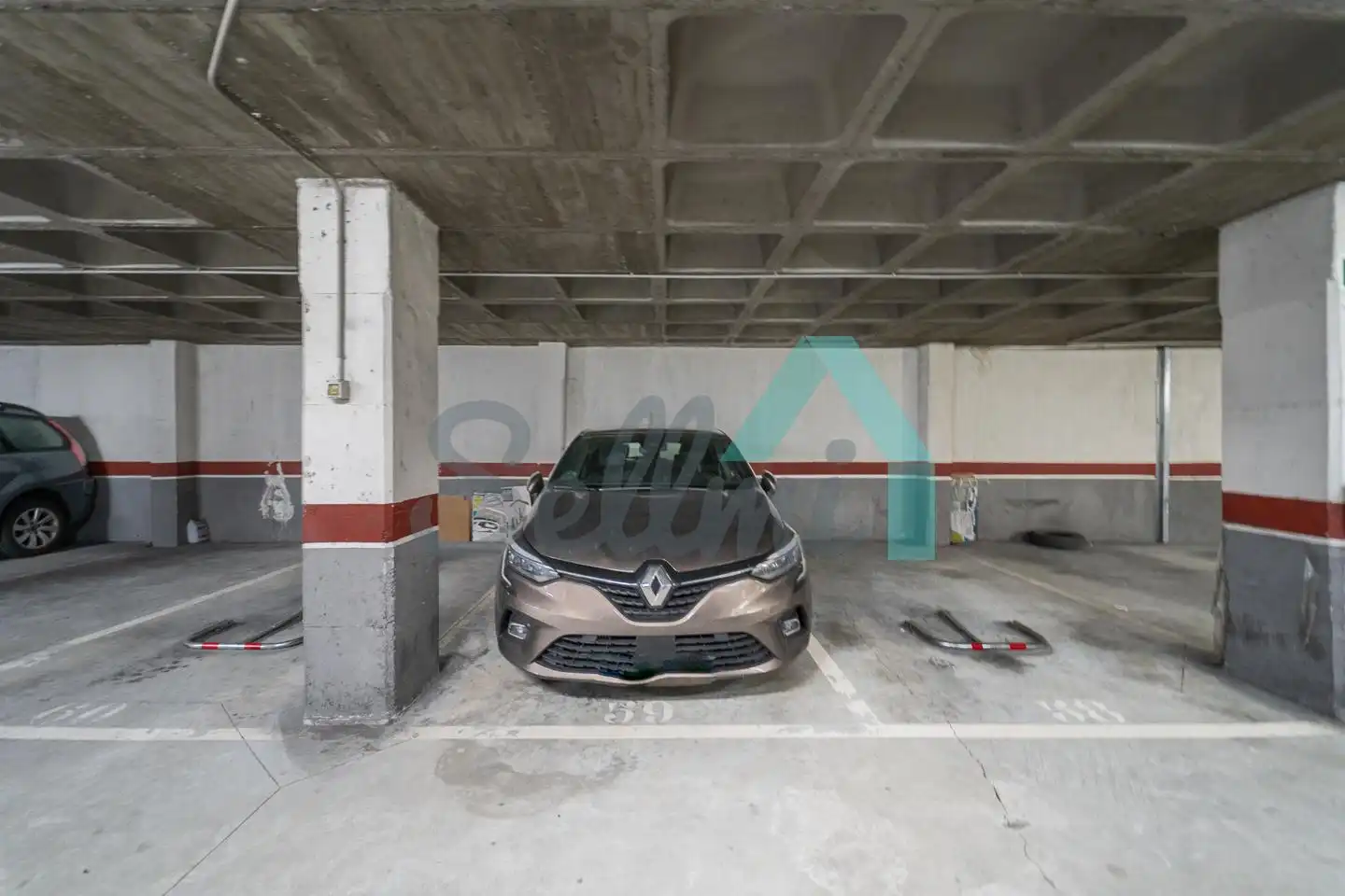 Parking of Study for rent in Oviedo   with Heating and Furnished