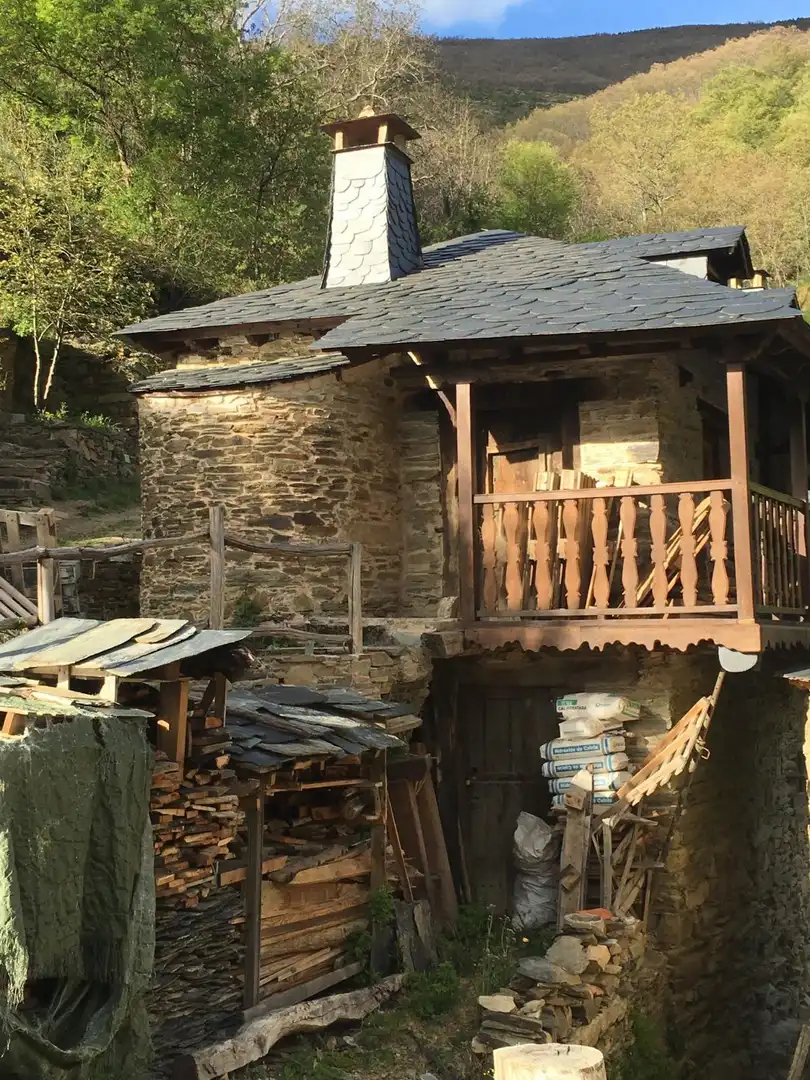 Vista exterior de Casa o chalet en venta en Ponferrada