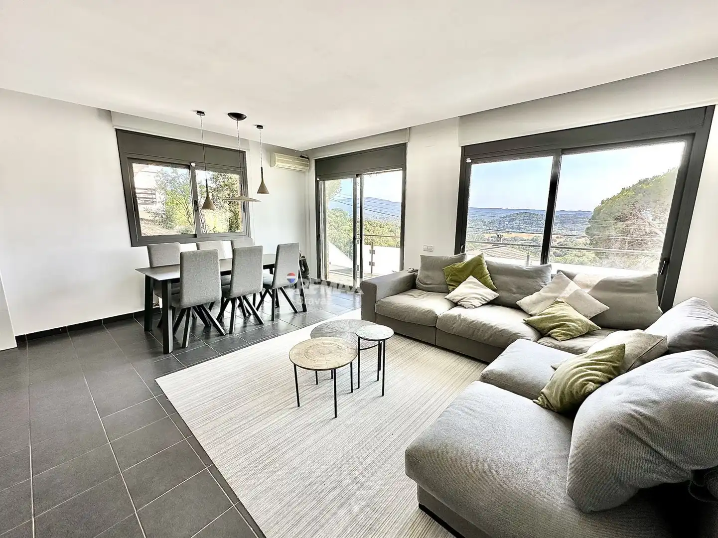 Sala d'estar de Casa o xalet en venda en Santa Maria de Palautordera amb Aire condicionat, Calefacció i Terrassa