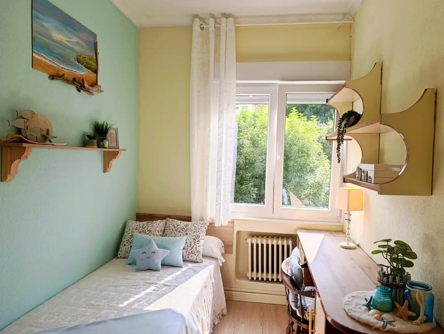 Bedroom of Flat for sale in Langreo  with Heating, Storage room and Furnished