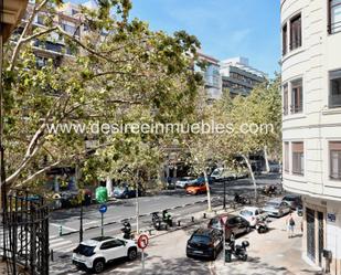 Vista exterior de Pis en venda en  Valencia Capital amb Balcó