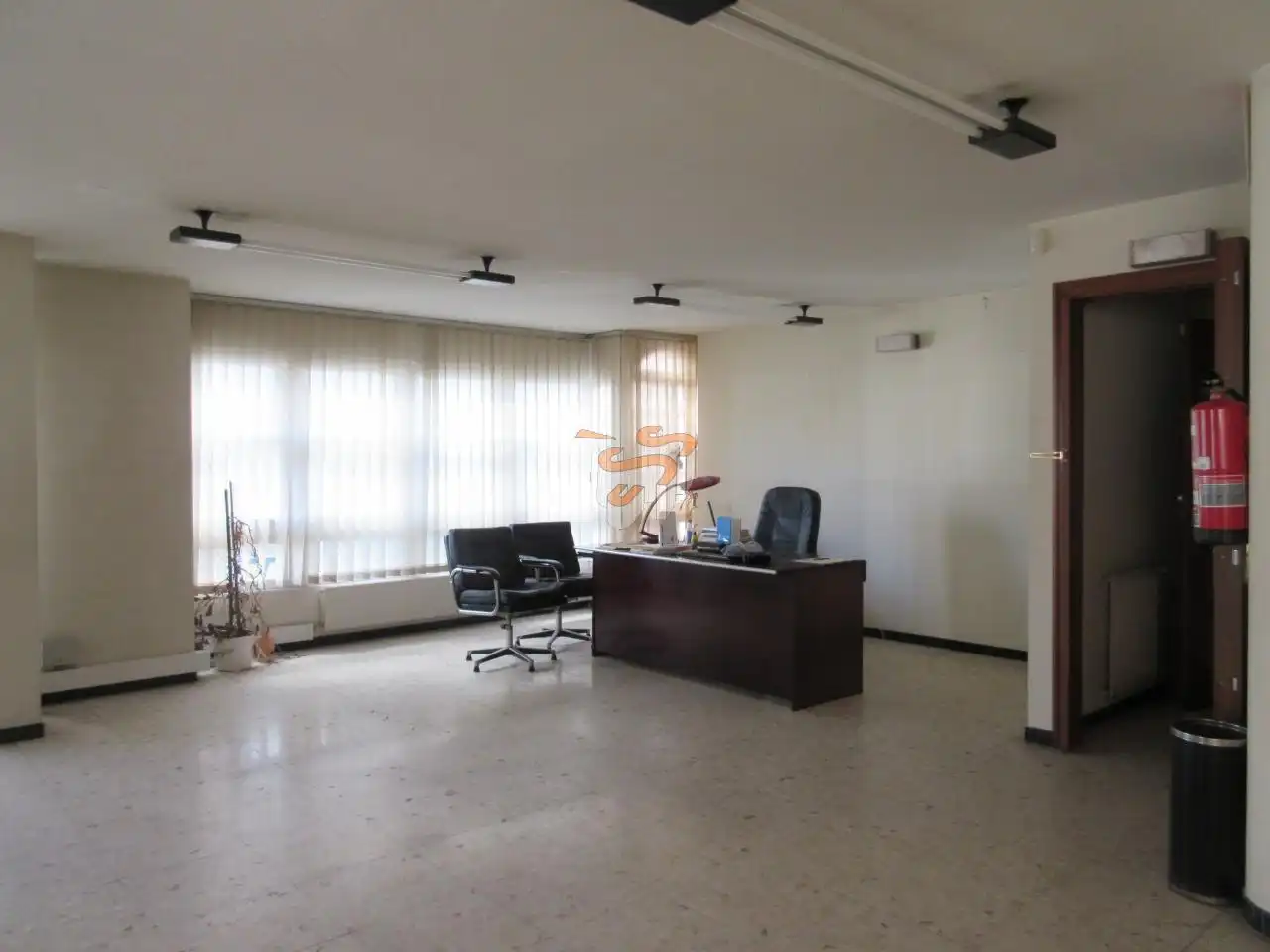 Ufficio con ascensore in affitto a Centro