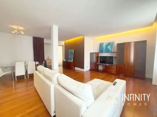 Sala de estar de Piso de alquiler en Bilbao  con Calefacción