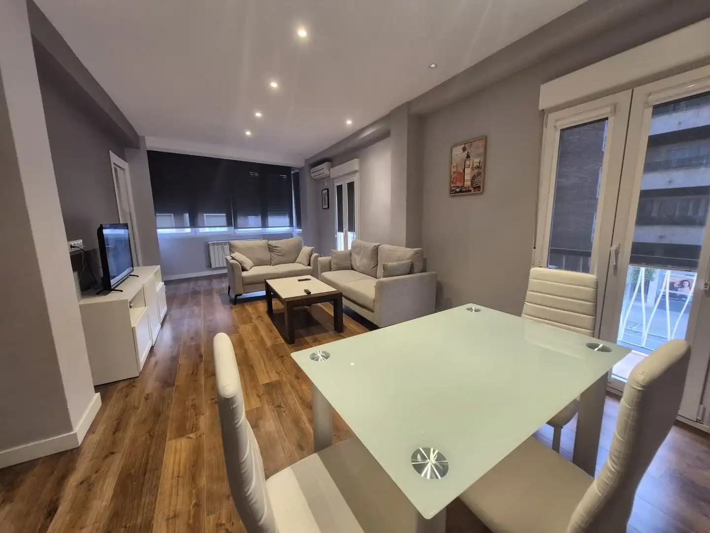 Sala de estar de Piso de alquiler en Ávila Capital con Calefacción, Terraza y Amueblado