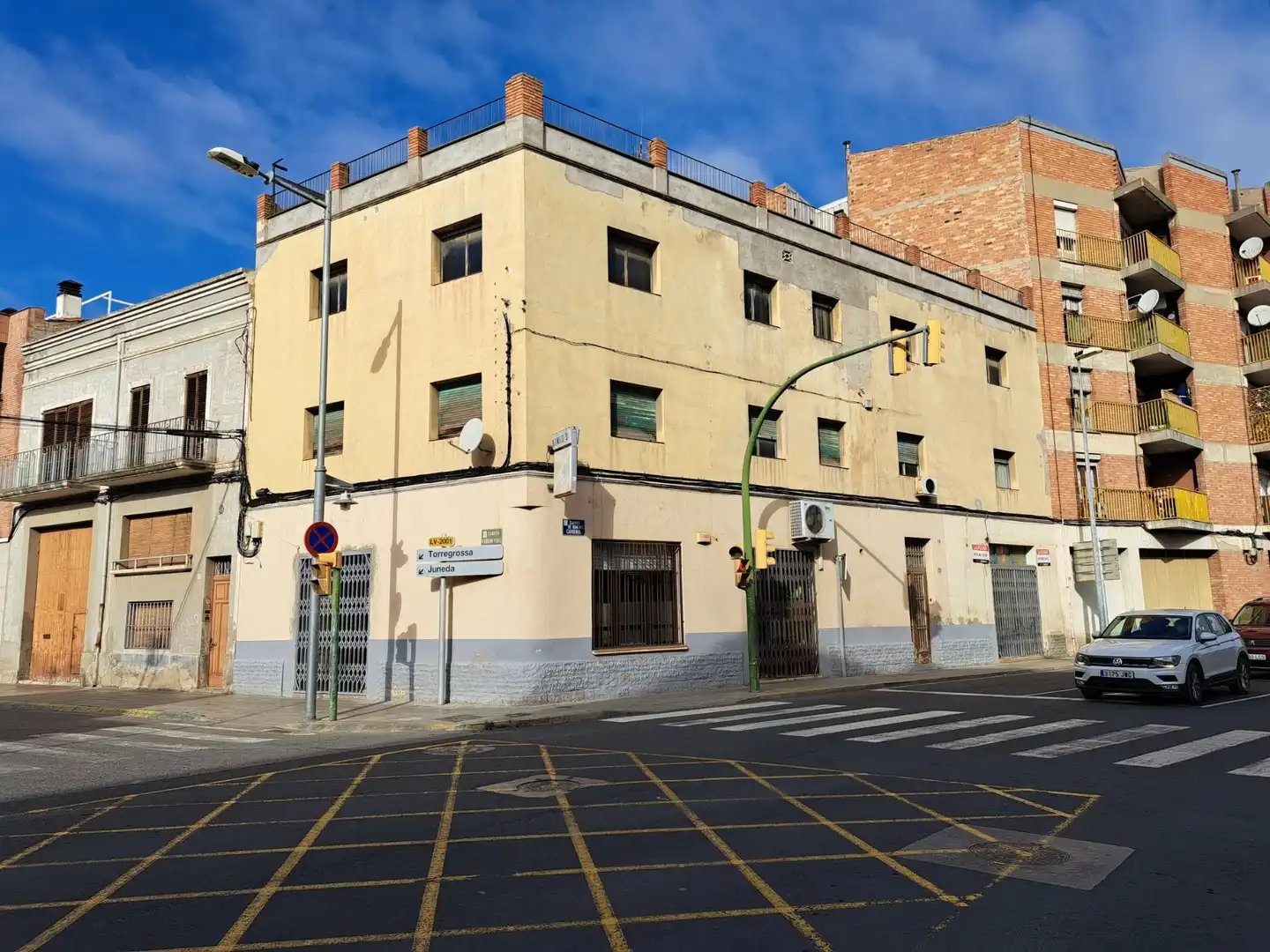 Wohngebäude mit Aufzug zum Verkauf in Carrer de Domènec Cardenal, imagen 2