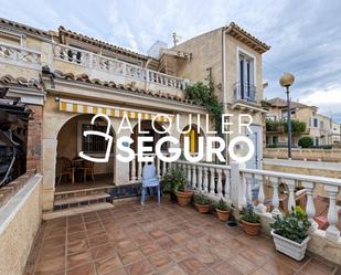 Vista exterior de Pis de lloguer en Santa Pola amb Aire condicionat, Terrassa i Piscina