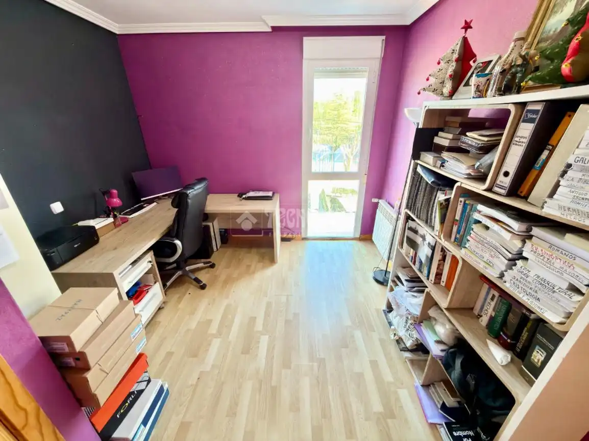 Habitación de Casa adosada en venta en Valdeaveruelo con Aire acondicionado, Calefacción y Terraza