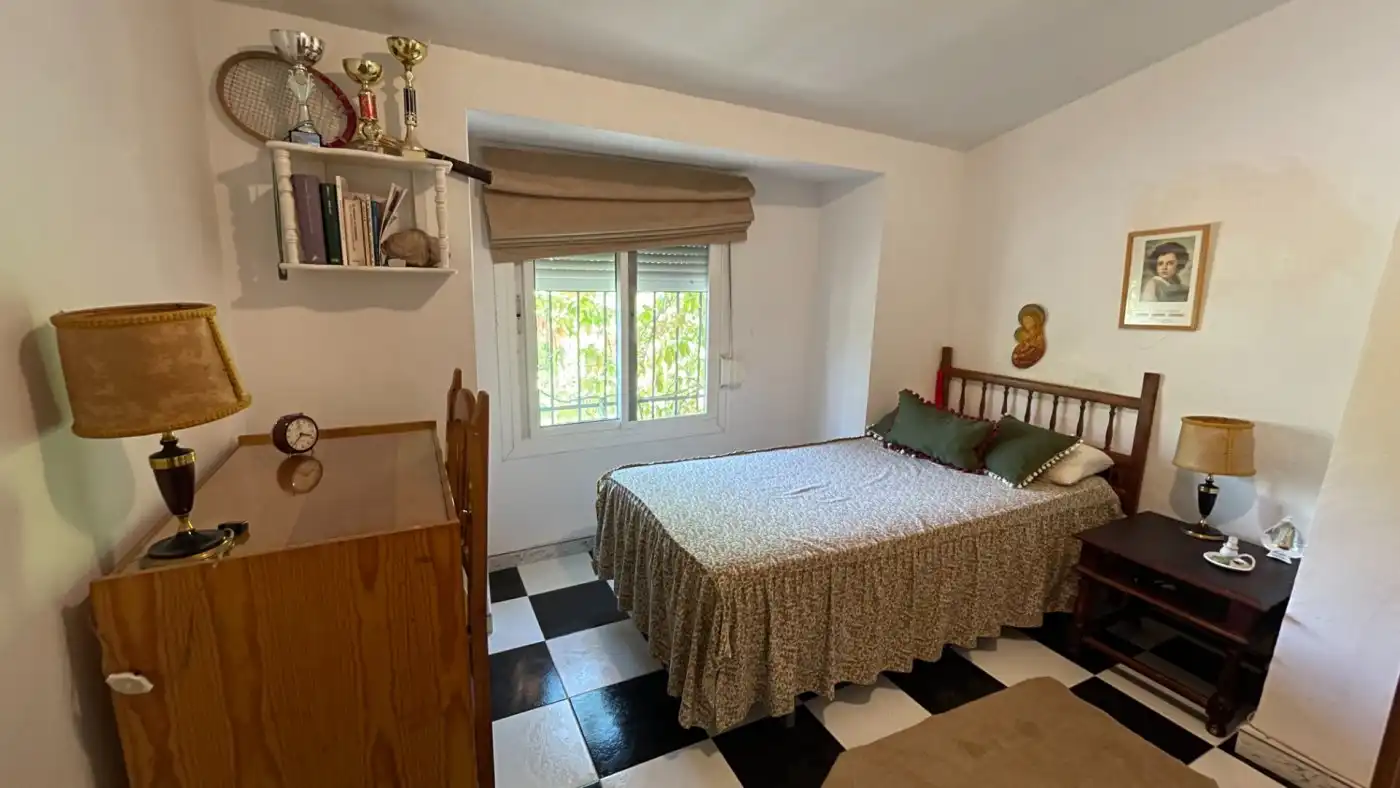 Dormitori de Casa o xalet en venda en Carcabuey amb Calefacció, Jardí privat i Terrassa