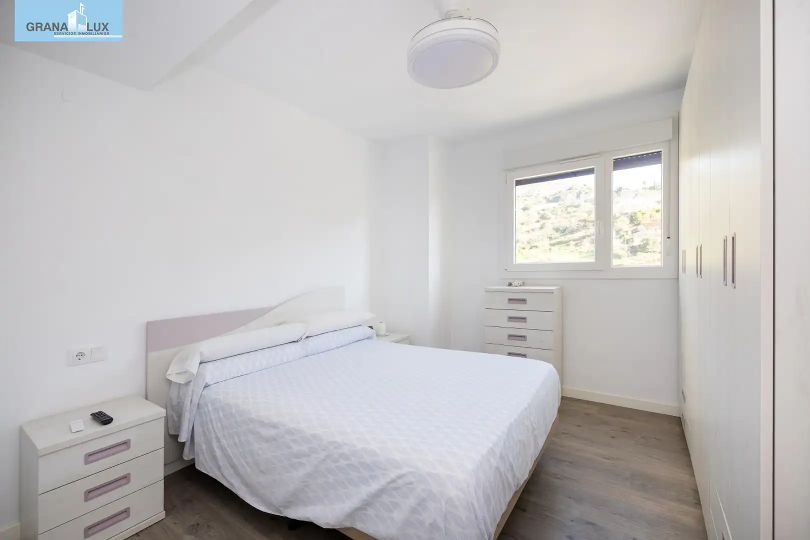 Habitación de Piso en venta en Almuñécar con Aire acondicionado, Jardín privado y Terraza